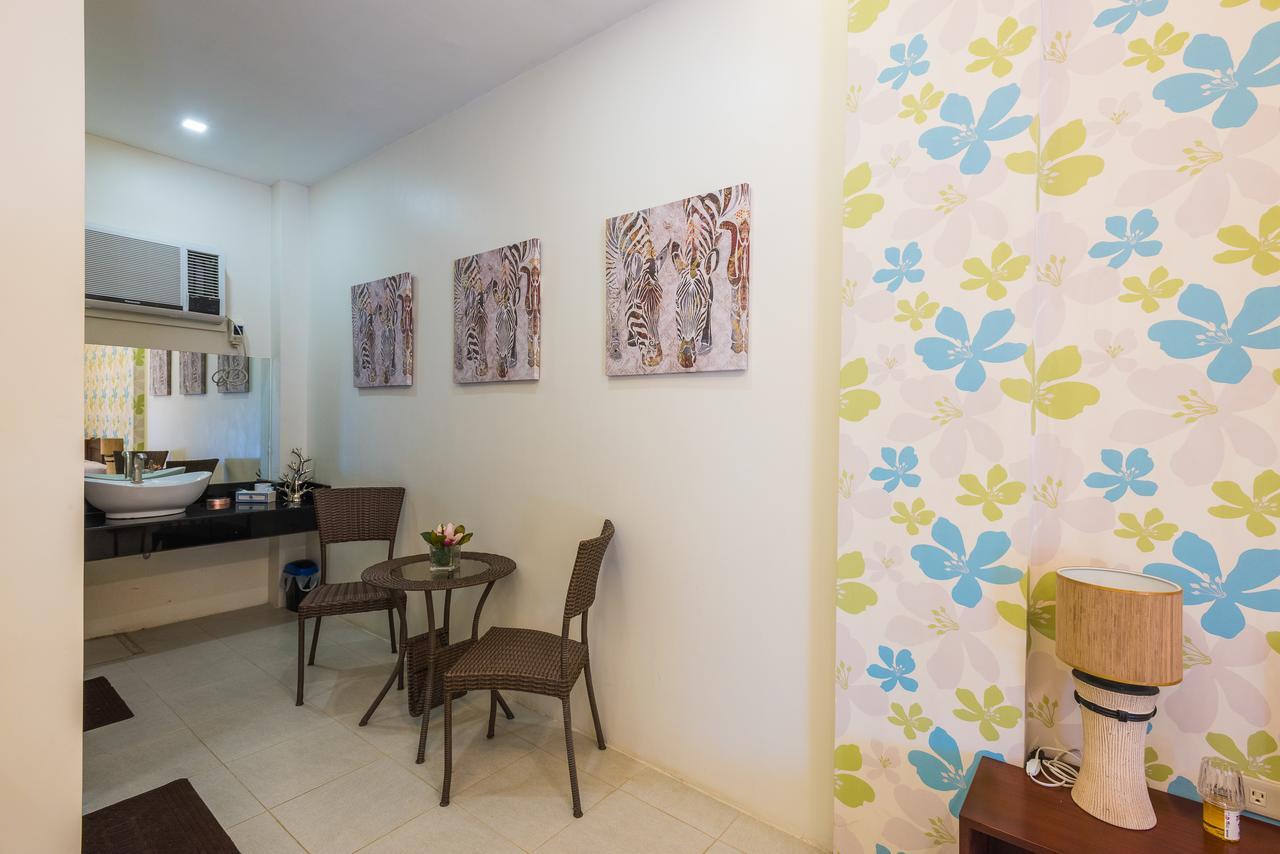 Balai Carmela Hotel Tuguegarao City Ngoại thất bức ảnh