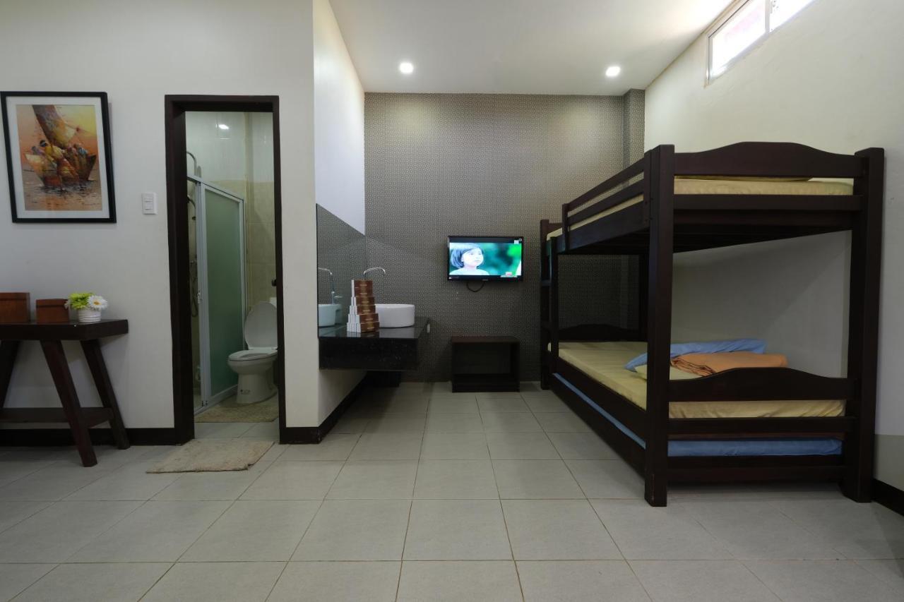 Balai Carmela Hotel Tuguegarao City Ngoại thất bức ảnh